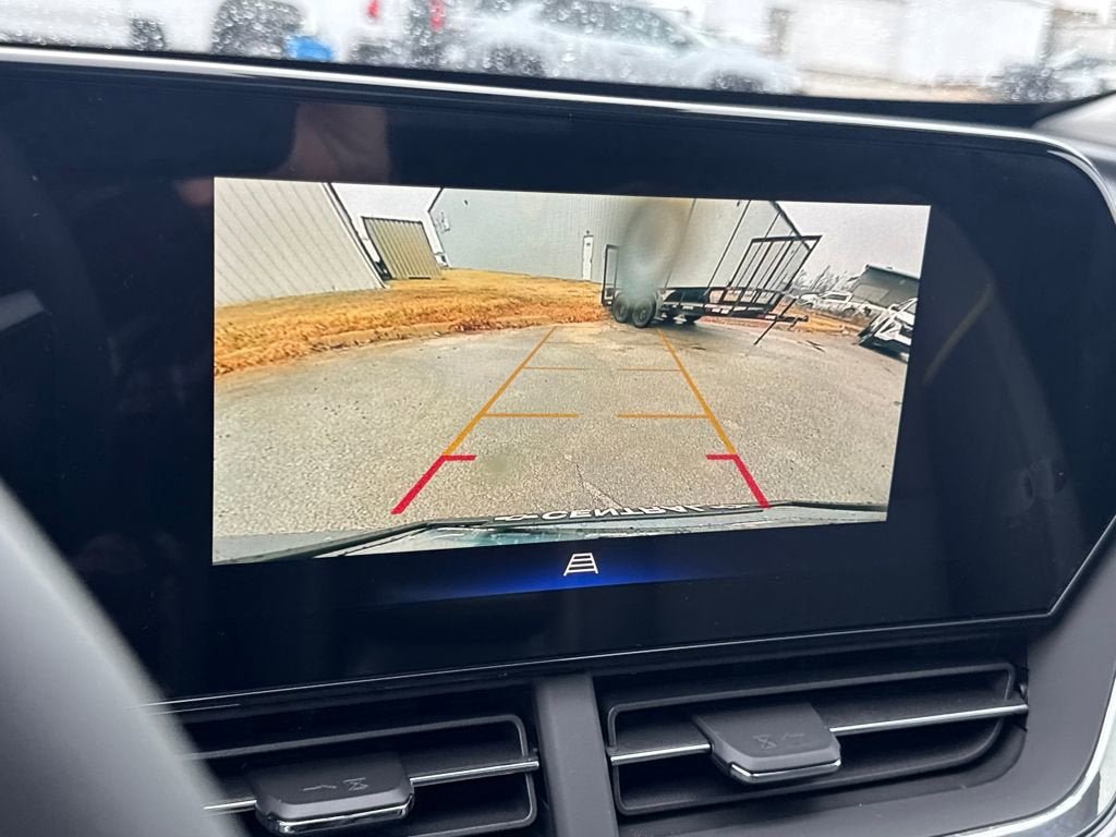 New 2026 Chevrolet Trax ACTIV w/ Sunroof Package FWD image 23