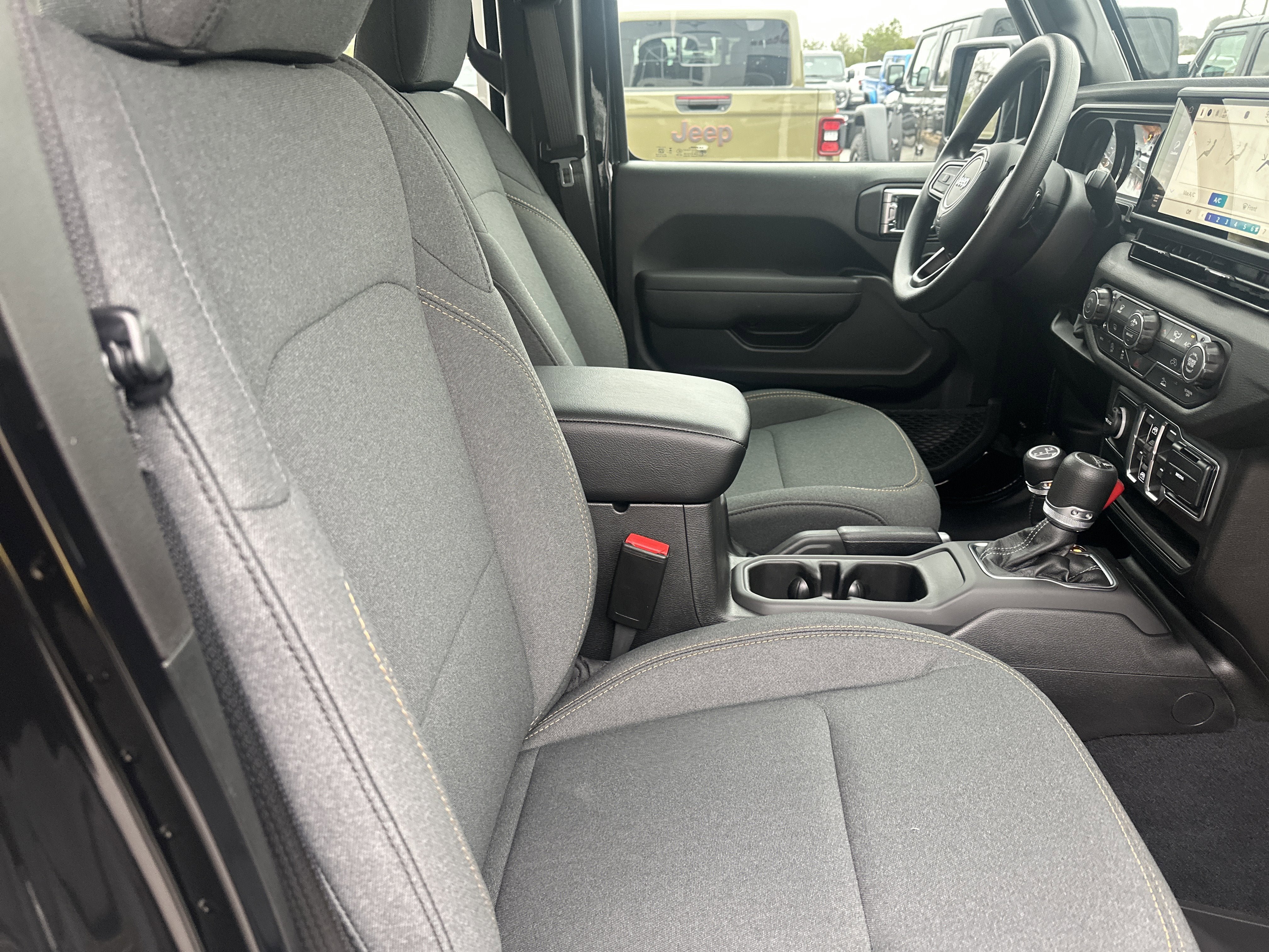 New 2026 Jeep Gladiator Sport AWD/4WD image 29