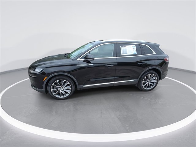 Used 2022 Lincoln Nautilus Reserve w/ Equipment Group 201A image 5