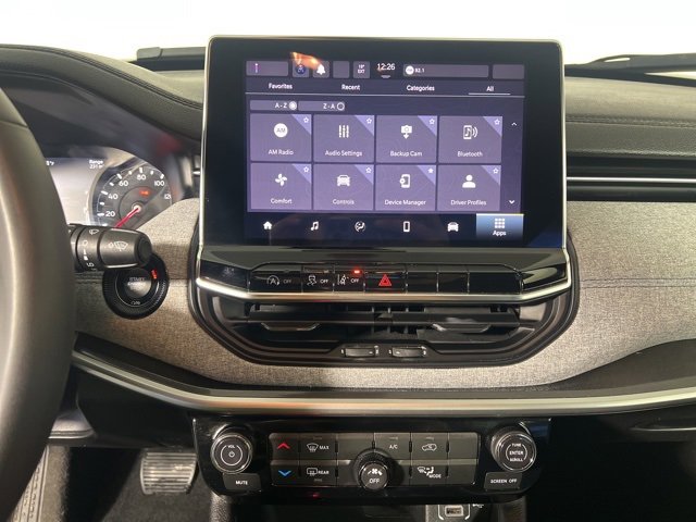 Certified 2024 Jeep Compass Latitude image 18