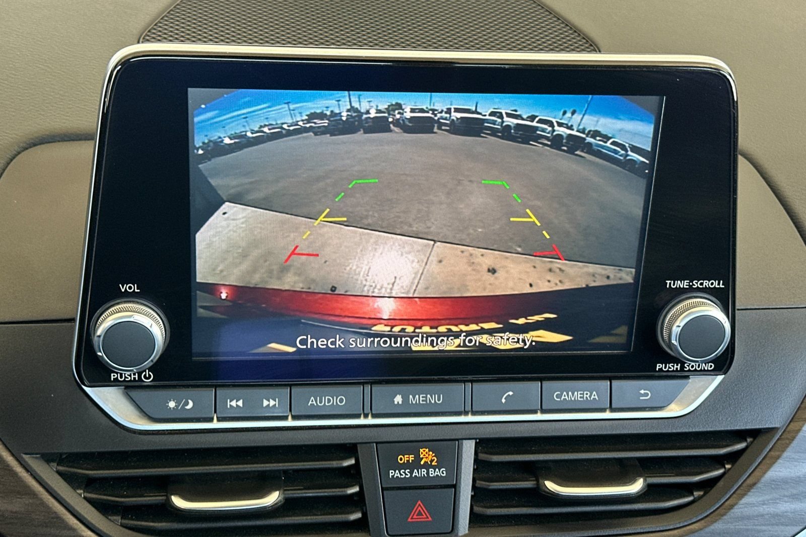 Used 2025 Nissan Altima 2.5 SV FWD image 20