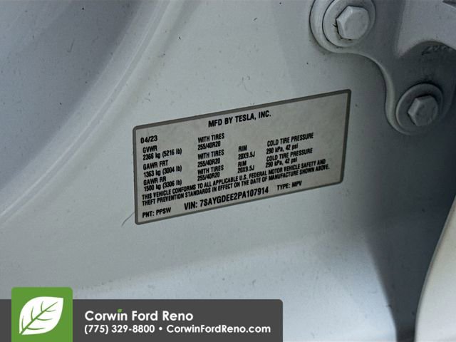 Used 2023 Tesla Model Y Long Range image 32