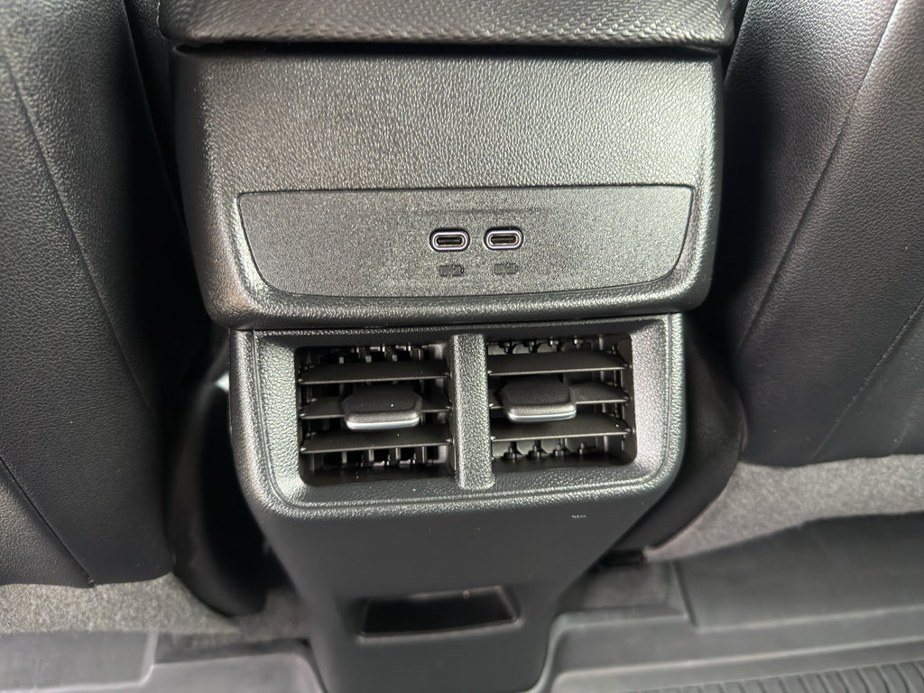 Used 2026 Chevrolet Equinox LT w/ Convenience Package II image 42