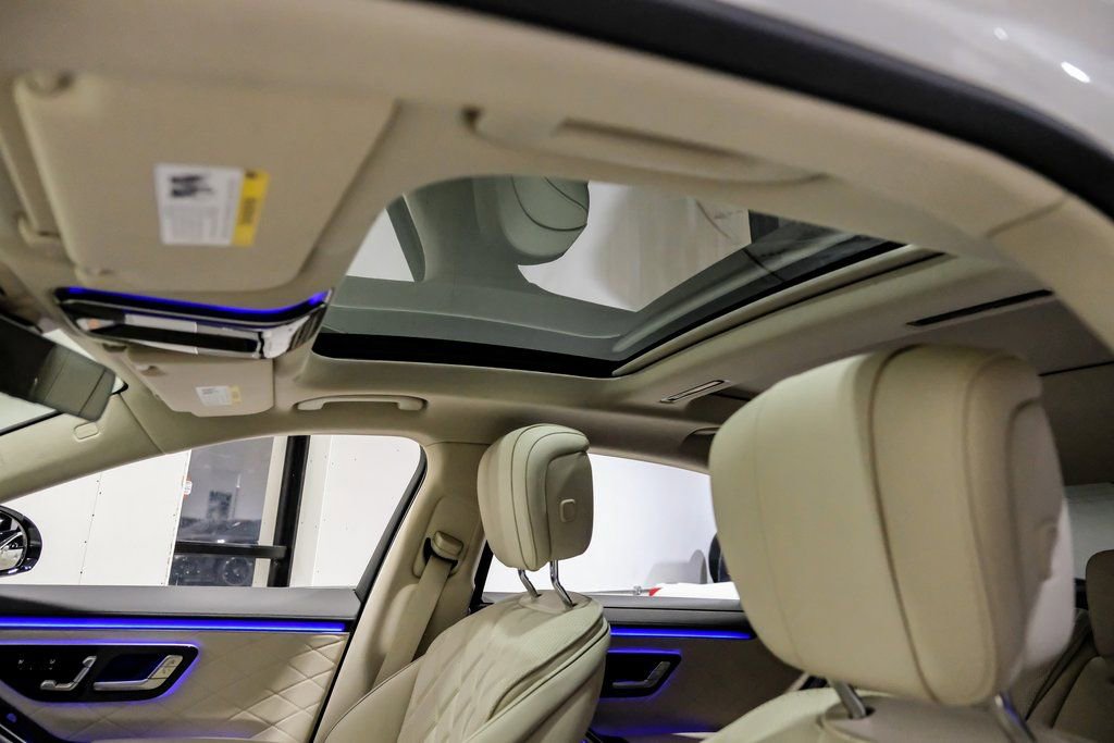 Used 2025 Mercedes-Benz S 580 4MATIC Sedan image 7