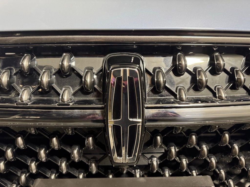 New 2026 Lincoln Nautilus Premier w/ Equipment Group 102A AWD/4WD image 9