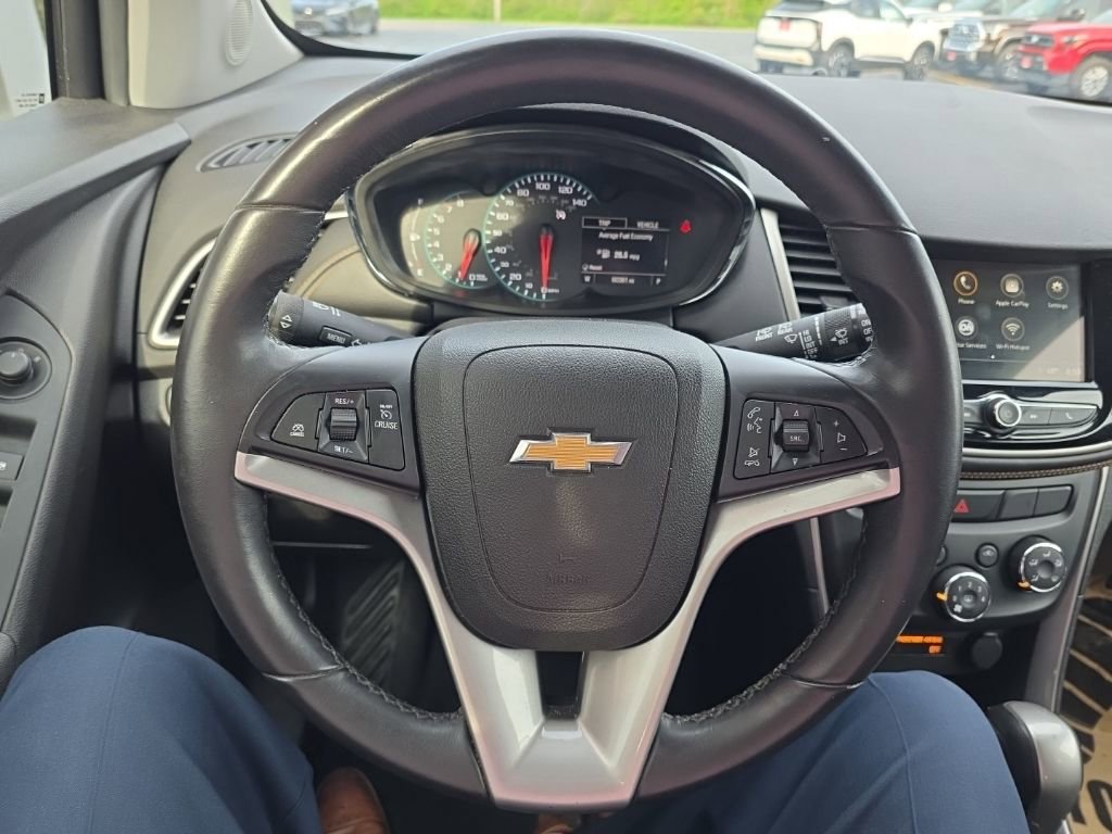 Used 2018 Chevrolet Trax LT w/ Driver Confidence Package image 18