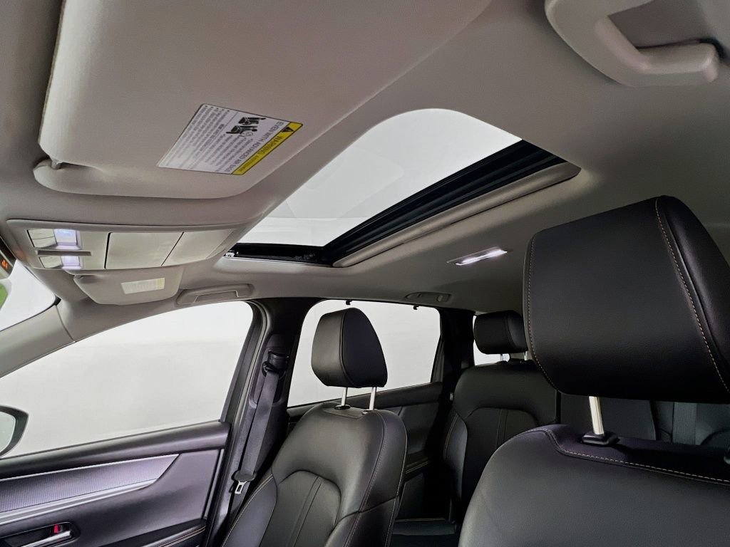 Used 2025 MAZDA CX-70 3.3 Turbo w/ Preferred Package image 22