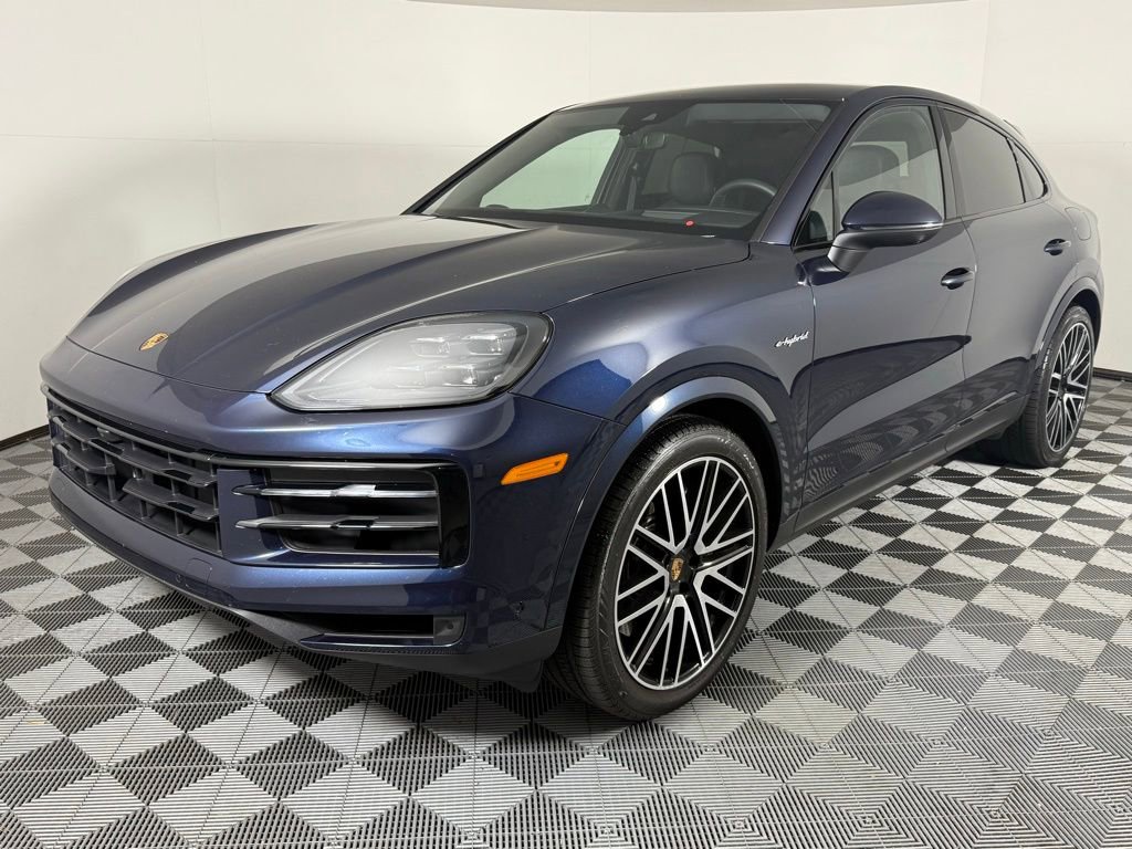 New 2025 Porsche Cayenne S