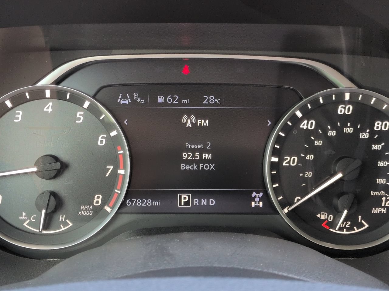 Used 2023 Nissan Titan SV w/ SV Convenience Package AWD/4WD image 28