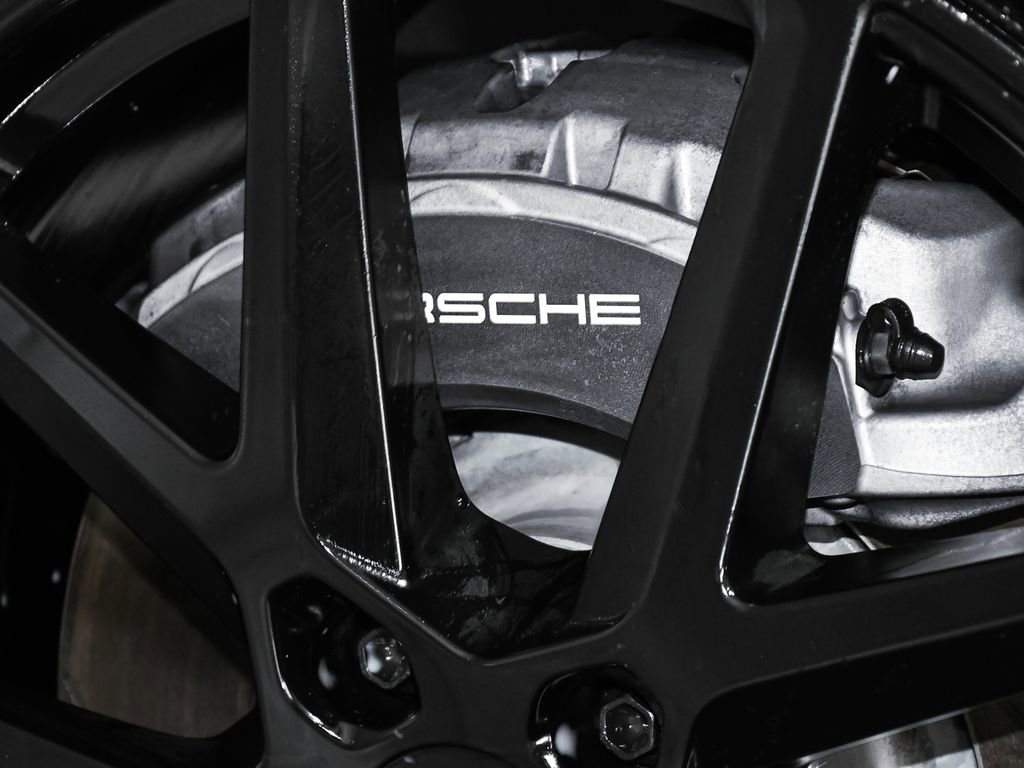 Used 2025 Porsche Panamera 4 image 91