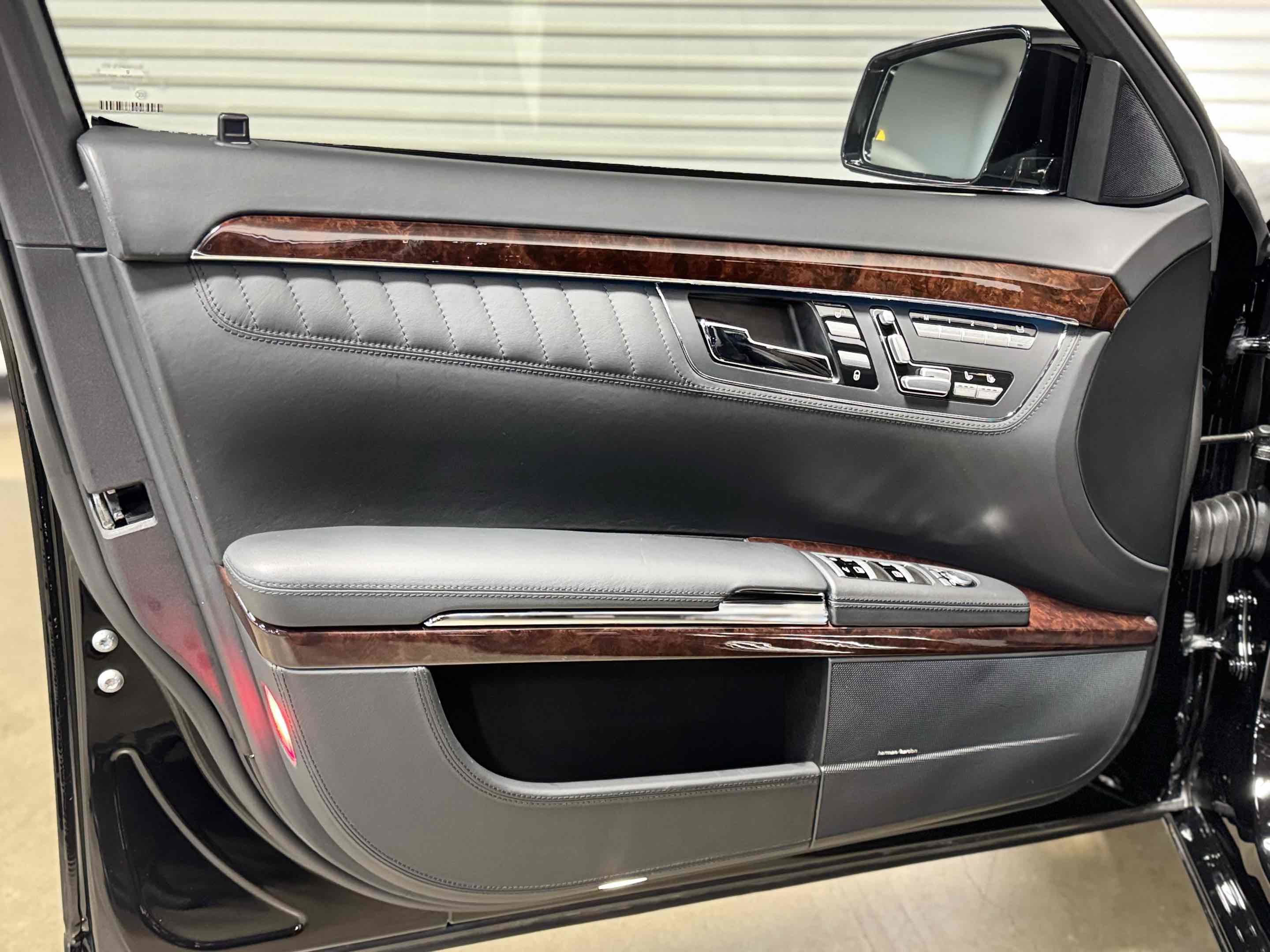 Used 2010 Mercedes-Benz S 600 image 82