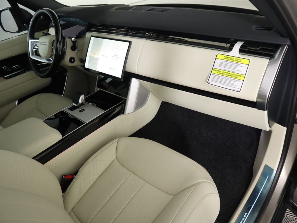 New 2026 Land Rover Range Rover SE AWD/4WD image 18