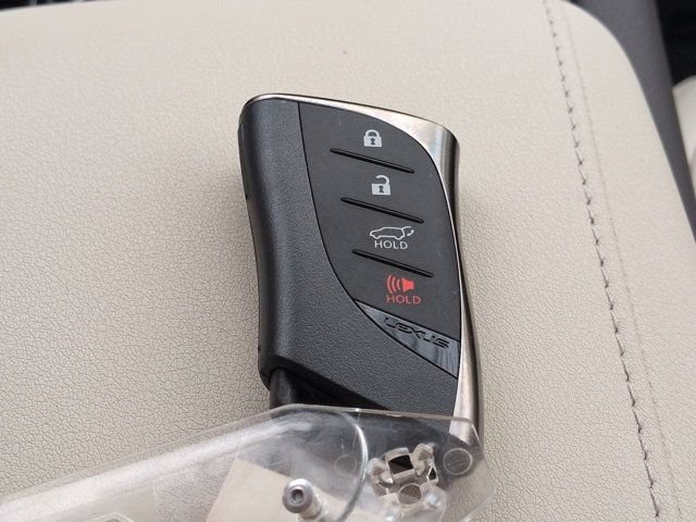 Certified 2024 Lexus RX 350 FWD w/ Technology Package image 28