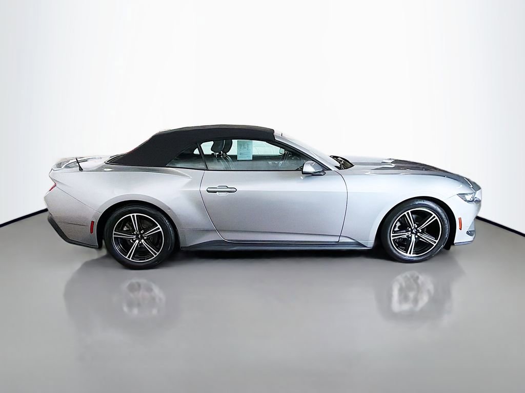 Used 2024 Ford Mustang Premium image 8