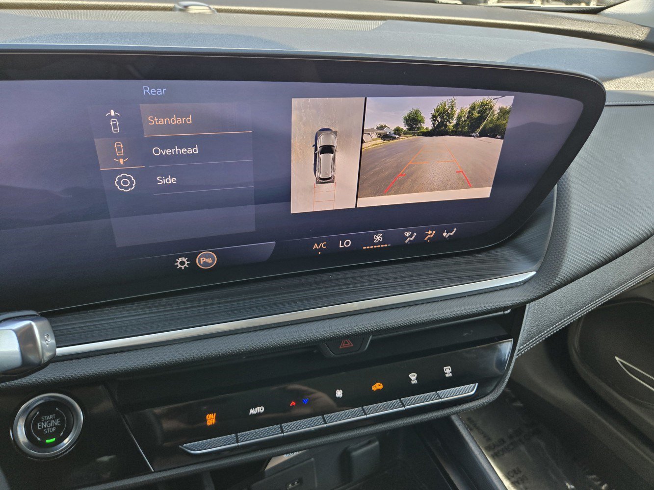 Certified 2025 Buick Envision Preferred AWD/4WD image 10