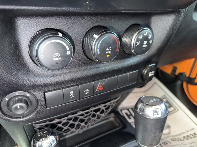 Used 2013 Jeep Wrangler Unlimited Sport image 20