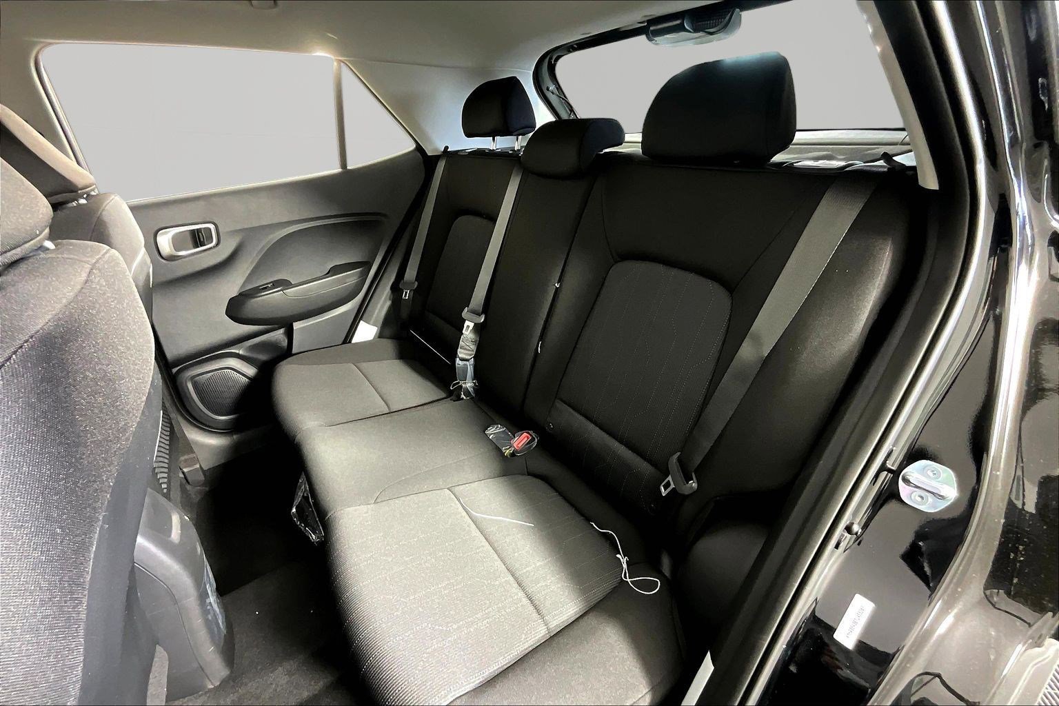 New 2026 Hyundai Venue SE FWD image 17