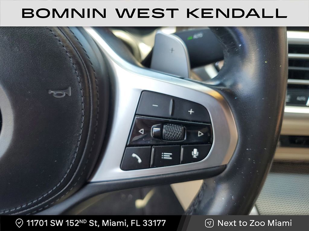 Used 2019 BMW 330i Sedan w/ M Sport Package image 29