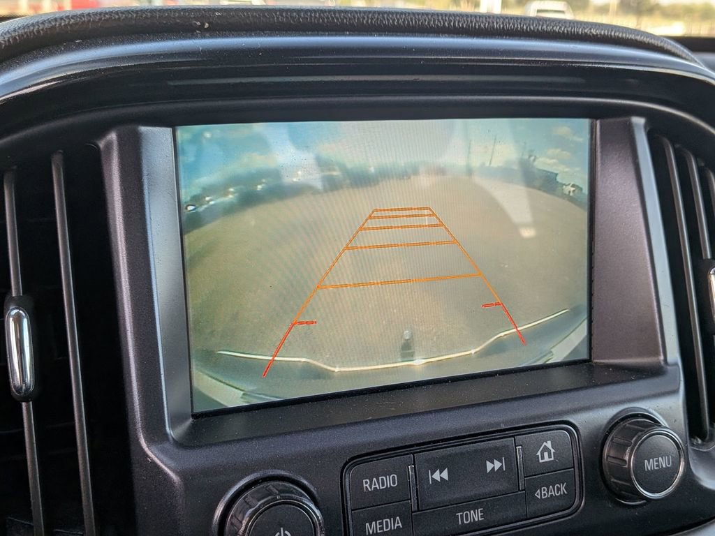 Used 2017 Chevrolet Colorado LT w/ LT Convenience Package image 6