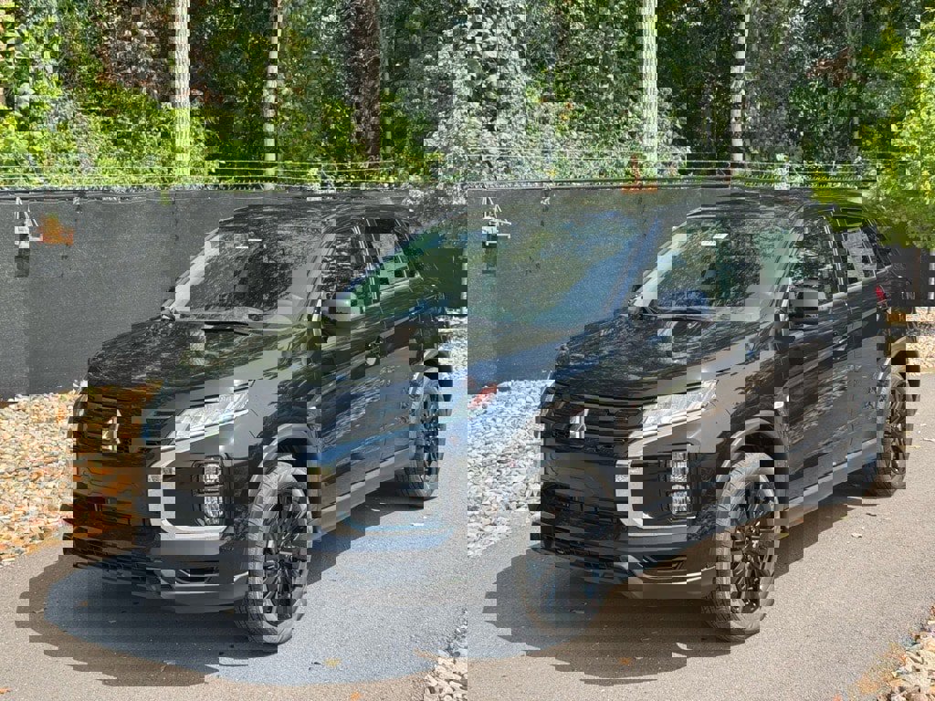 New 2025 Mitsubishi Outlander Sport LE image 1