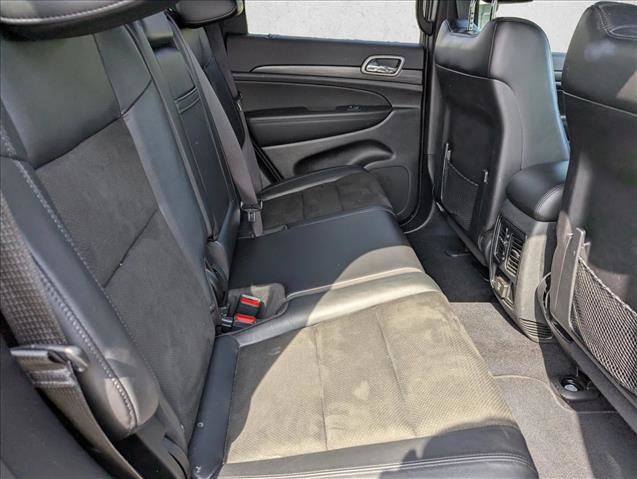 Used 2021 Jeep Grand Cherokee Laredo X AWD/4WD image 30
