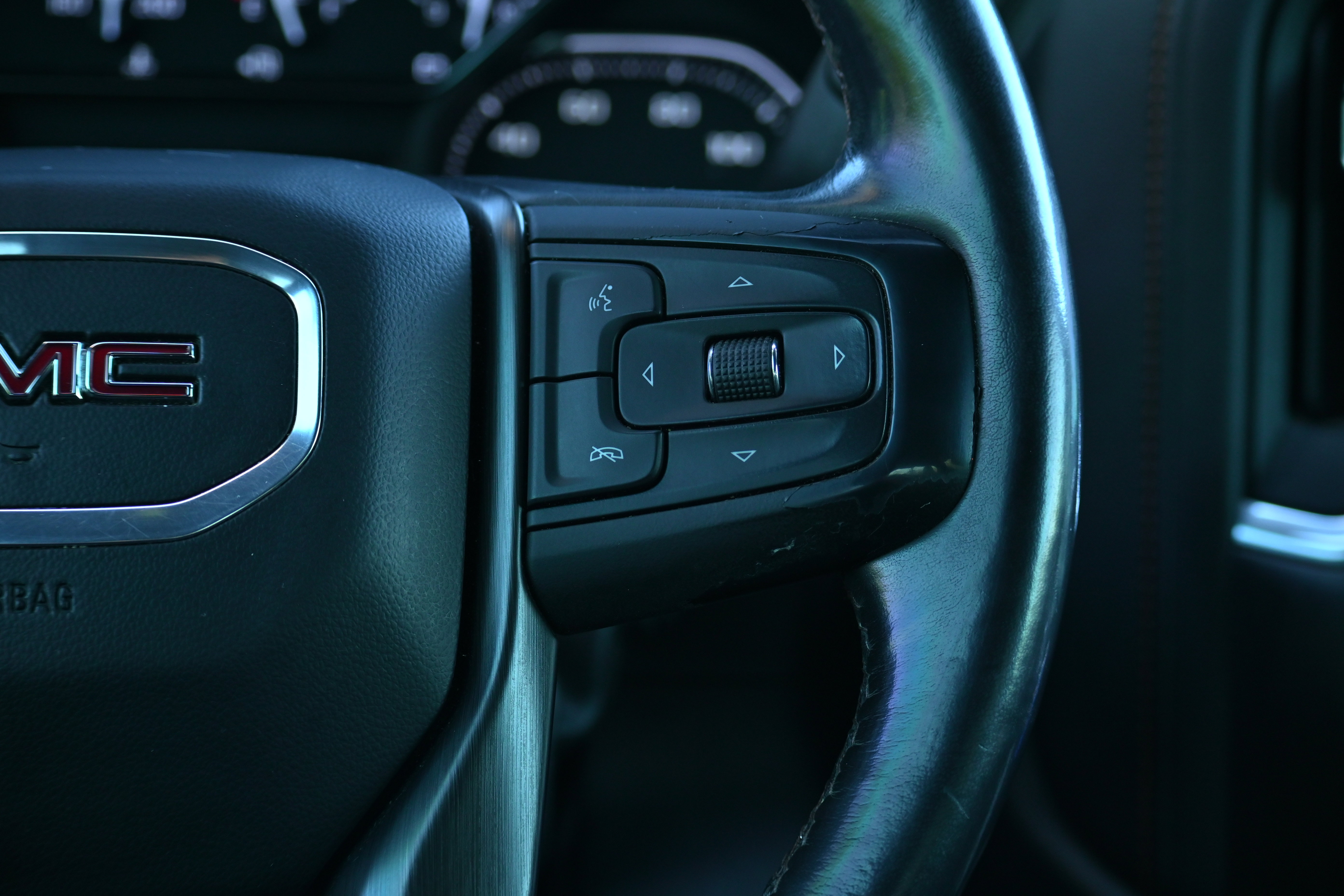 Used 2022 GMC Sierra 2500 AT4 w/ AT4 Preferred Package image 19