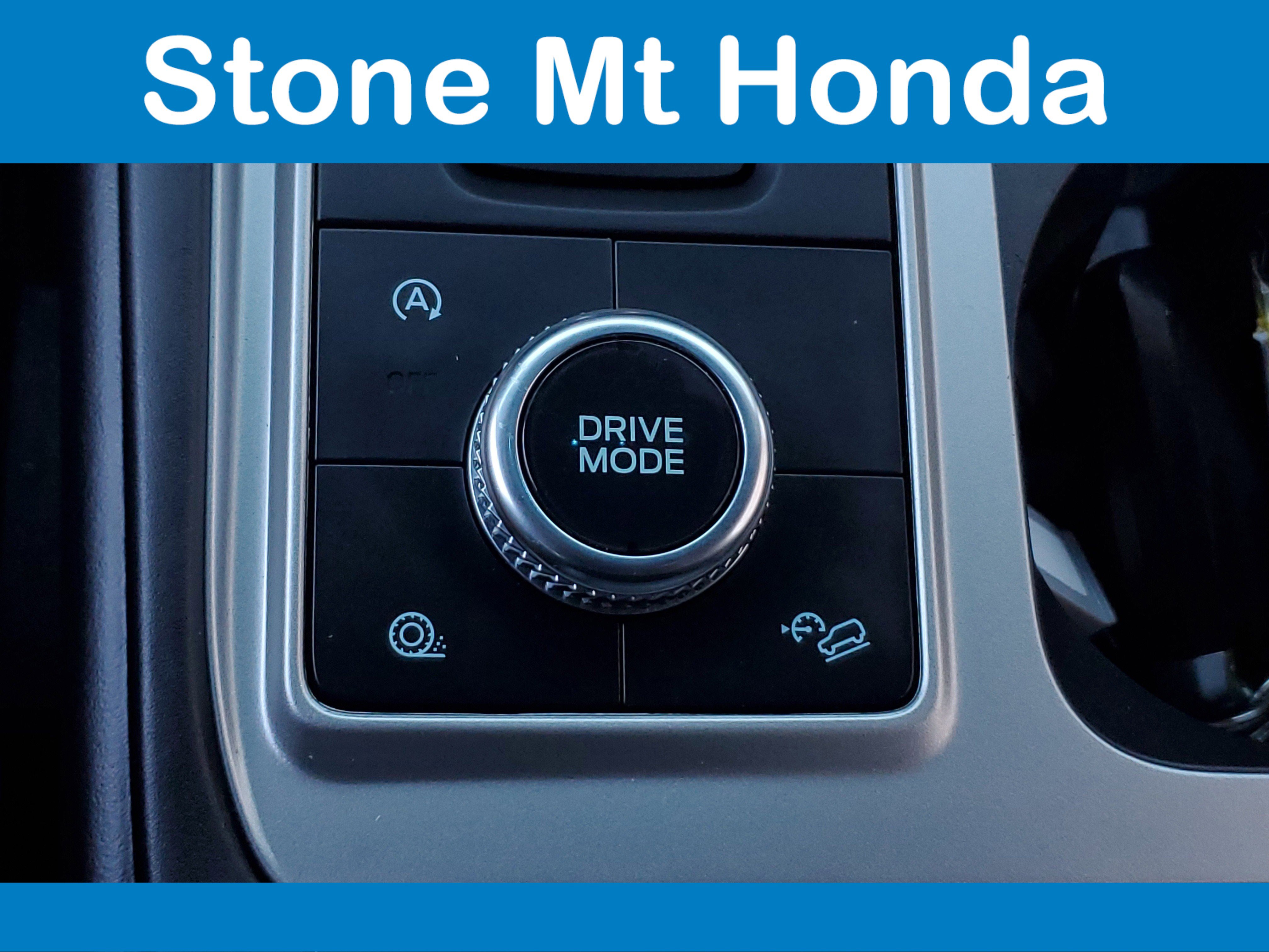 Used 2020 Ford Explorer XLT w/ Comfort Package image 35