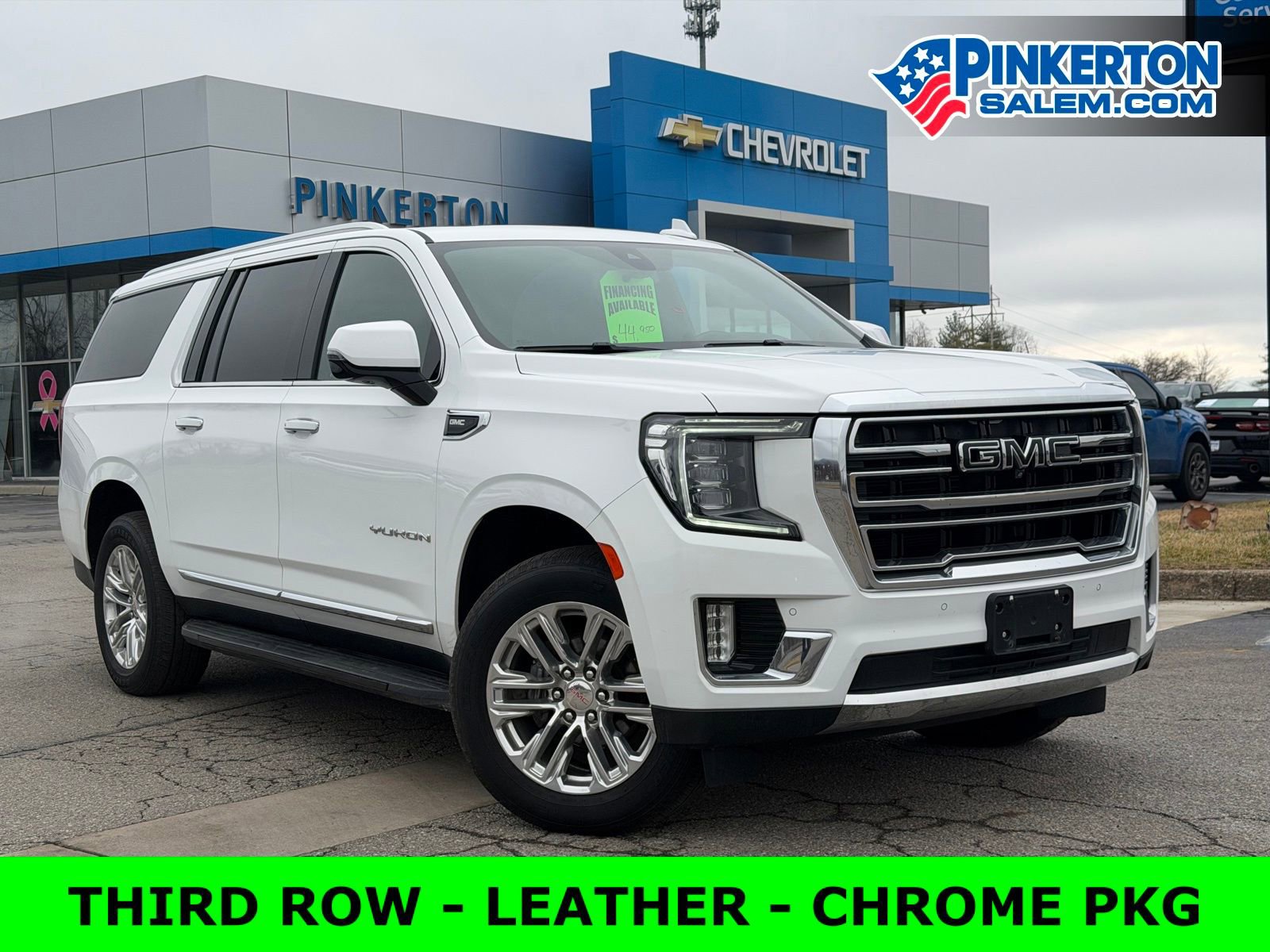 Used 2022 GMC Yukon XL SLT w/ SLT Premium Package