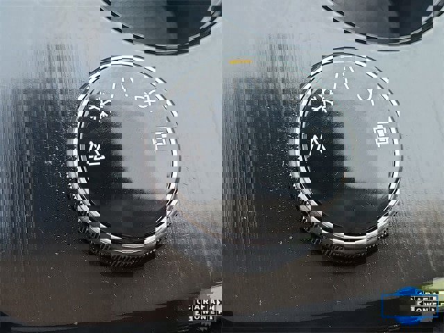 Certified 2023 Nissan Rogue SV image 19