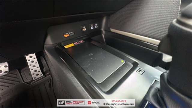 New 2026 Toyota Camry SE image 19