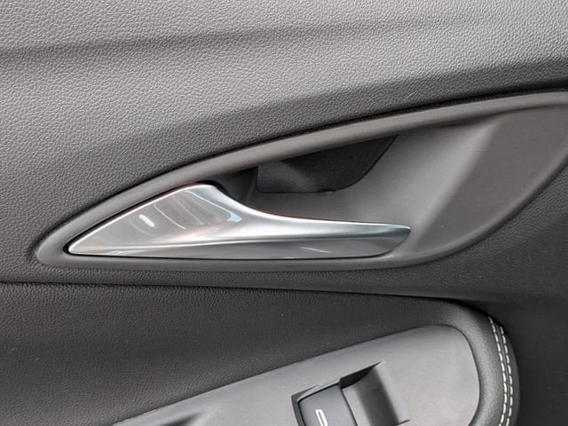 New 2026 Buick Encore GX Preferred w/ Comfort Package FWD image 25