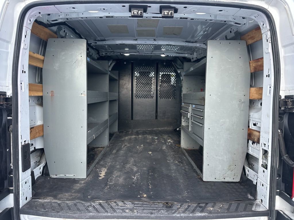 Used 2018 Ford Transit 250 130 Low Roof w/ Exterior Upgrade Package image 11
