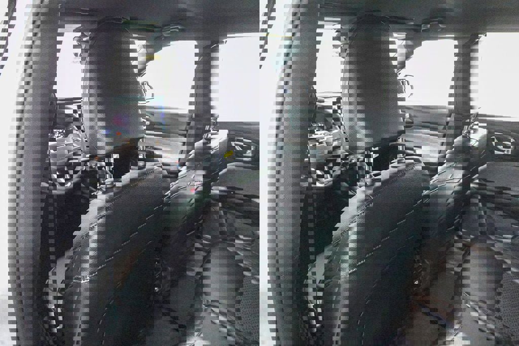 New 2026 Jeep Compass Latitude image 23