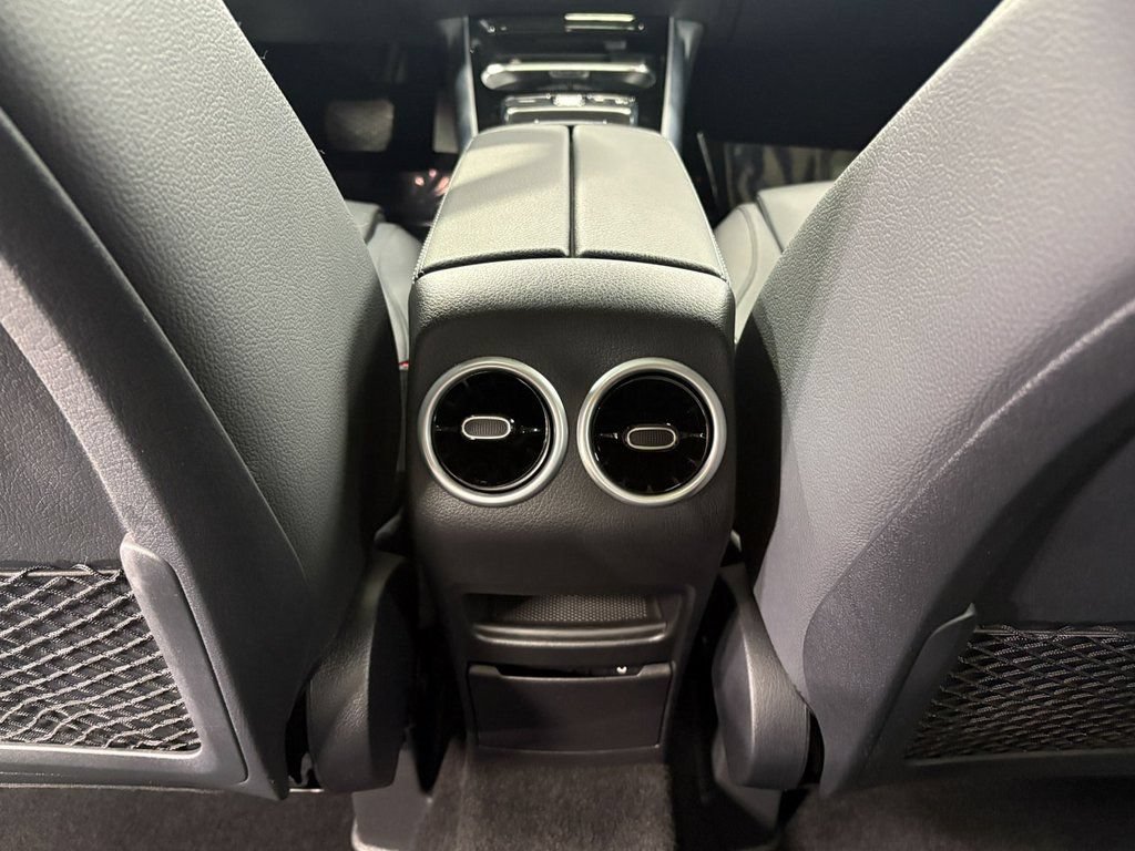 Used 2026 Mercedes-Benz GLA 250 4MATIC image 22