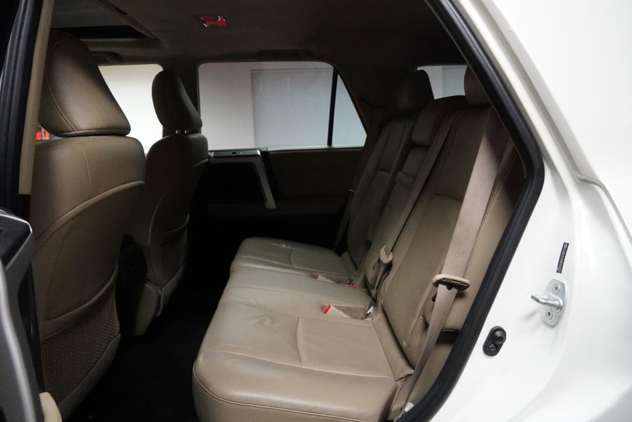 Used 2010 Toyota 4Runner Limited AWD/4WD image 17