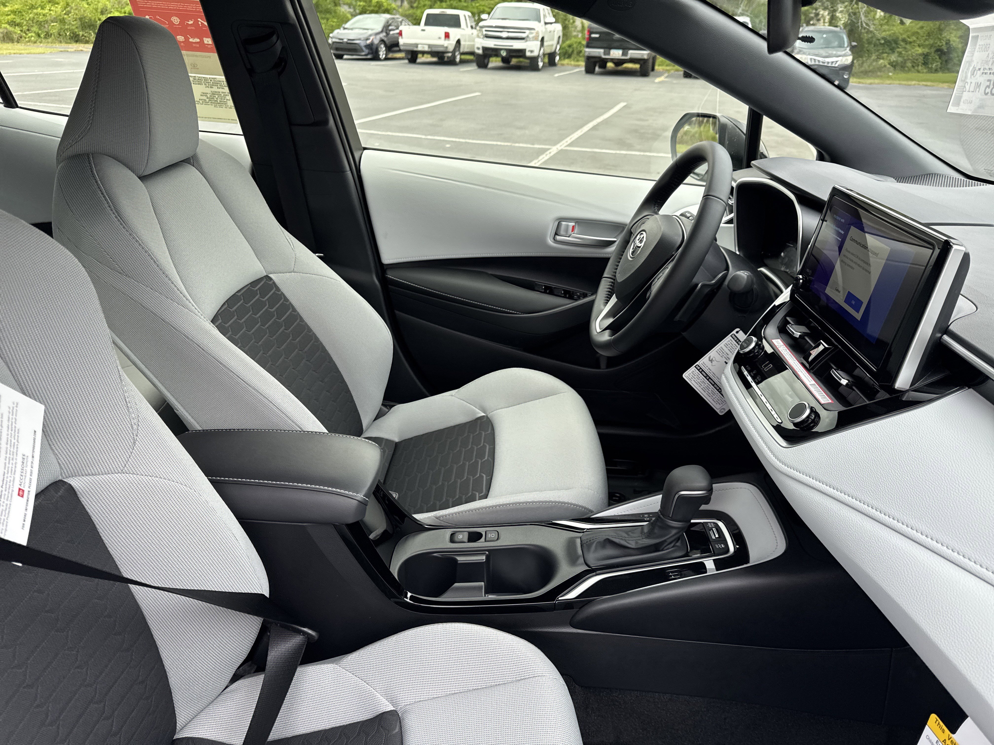 New 2026 Toyota Corolla SE FWD image 33