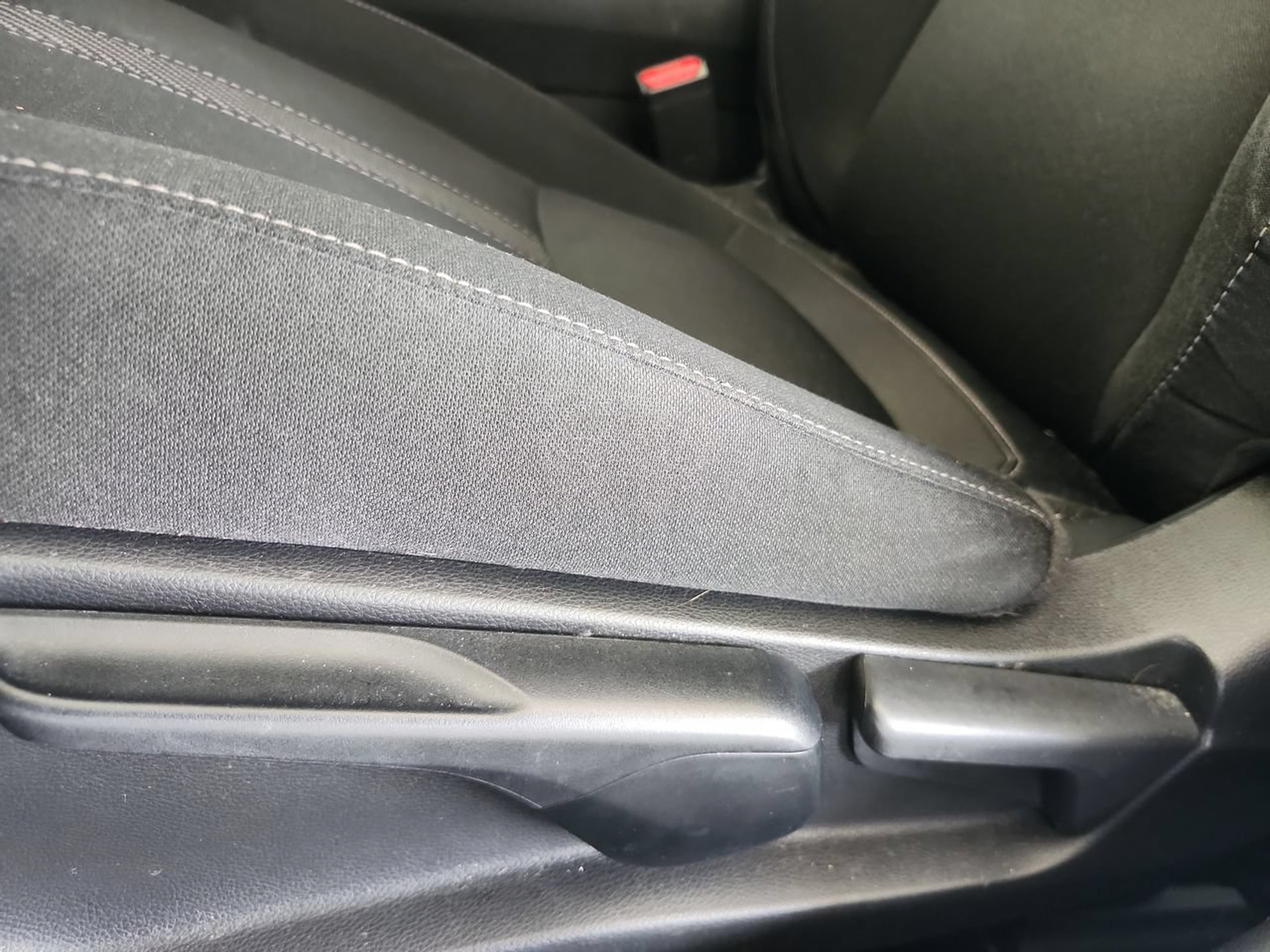Used 2018 Honda Civic EX-T image 14