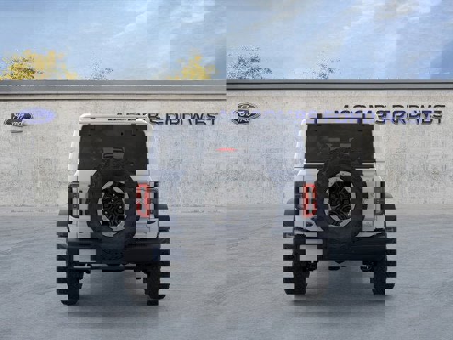 New 2025 Ford Bronco Badlands image 7