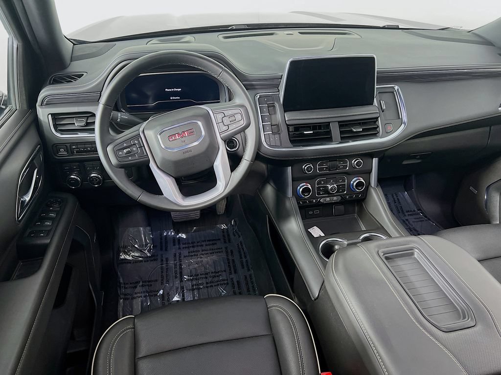 Certified 2024 GMC Yukon SLT w/ LPO, Floor Liner Package AWD/4WD image 22