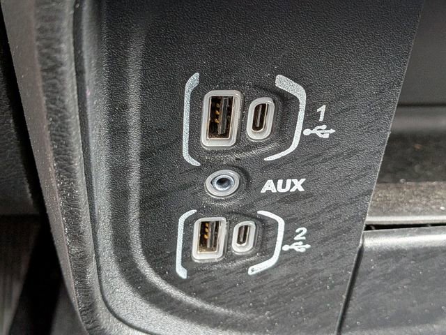 Used 2024 RAM 2500 Laramie AWD/4WD image 23