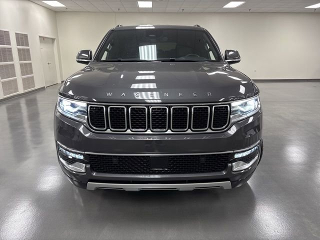 Used 2022 Jeep Wagoneer Series II image 2