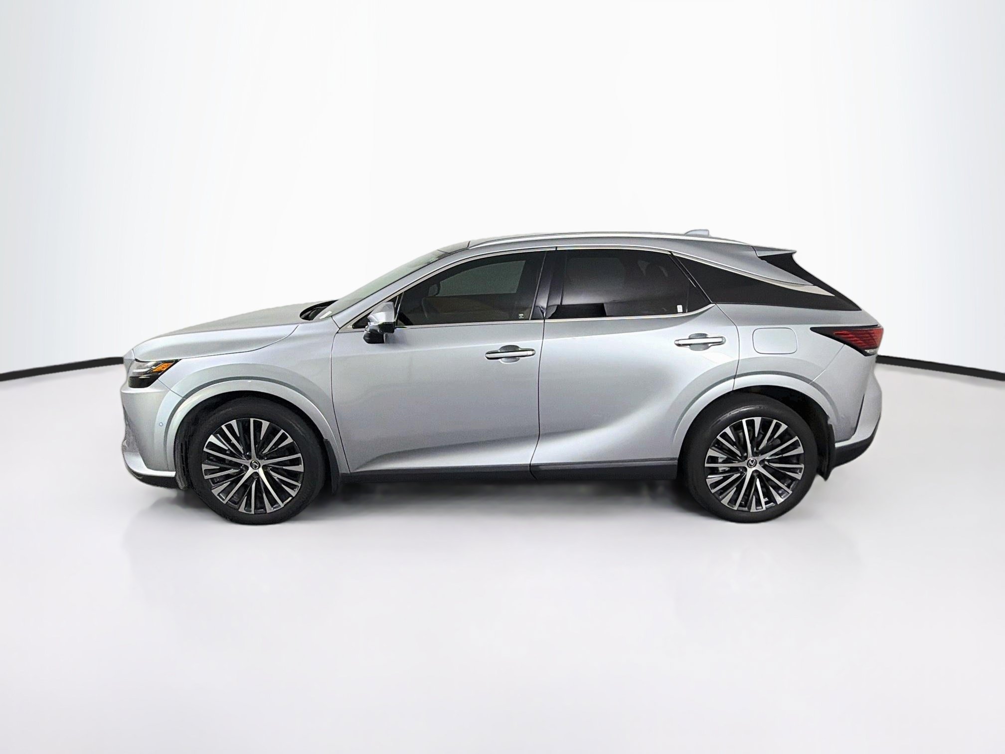 Used 2023 Lexus RX 350 Premium Plus w/ Accessory Package (K3) AWD/4WD image 4