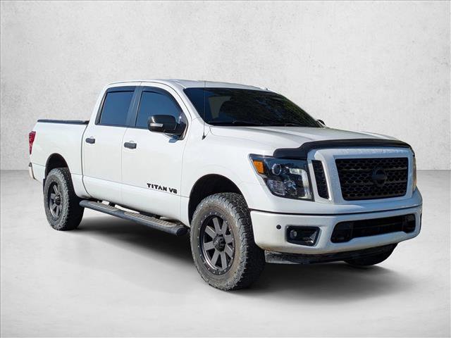 Used 2019 Nissan Titan SL w/ Midnight Edition image 3