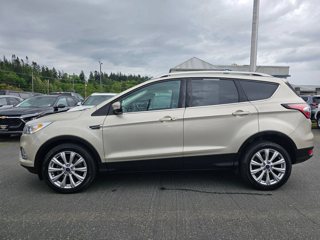 Used 2017 Ford Escape Titanium FWD image 6