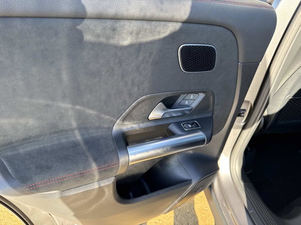 New 2026 Mercedes-Benz GLA 250 4MATIC image 12