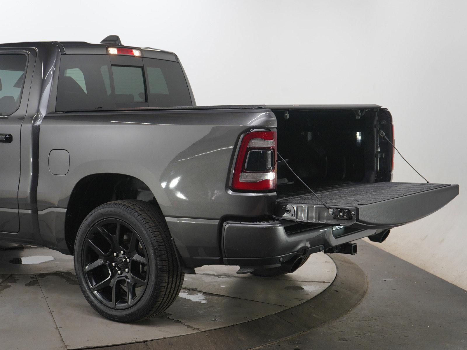 Used 2024 RAM 1500 Laramie image 20