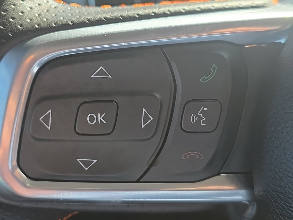 Used 2022 Jeep Gladiator Mojave w/ Cold Weather Group AWD/4WD image 20