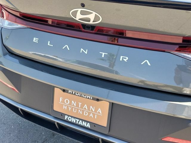 New 2026 Hyundai Elantra SEL Sport FWD image 29