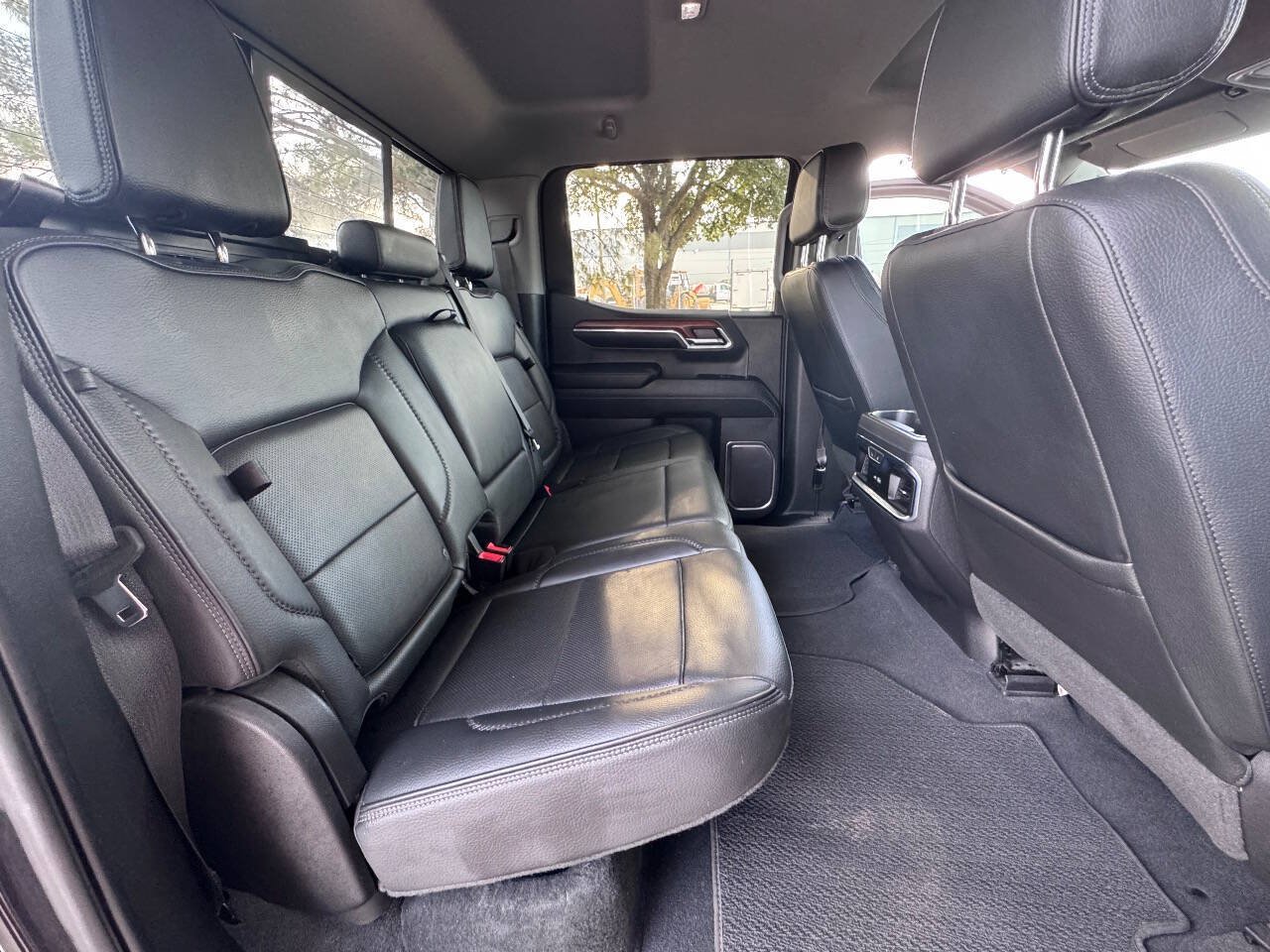 Used 2023 GMC Sierra 1500 Denali AWD/4WD image 19