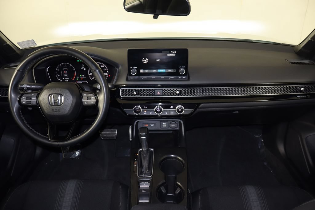 Used 2023 Honda Civic Sport image 13